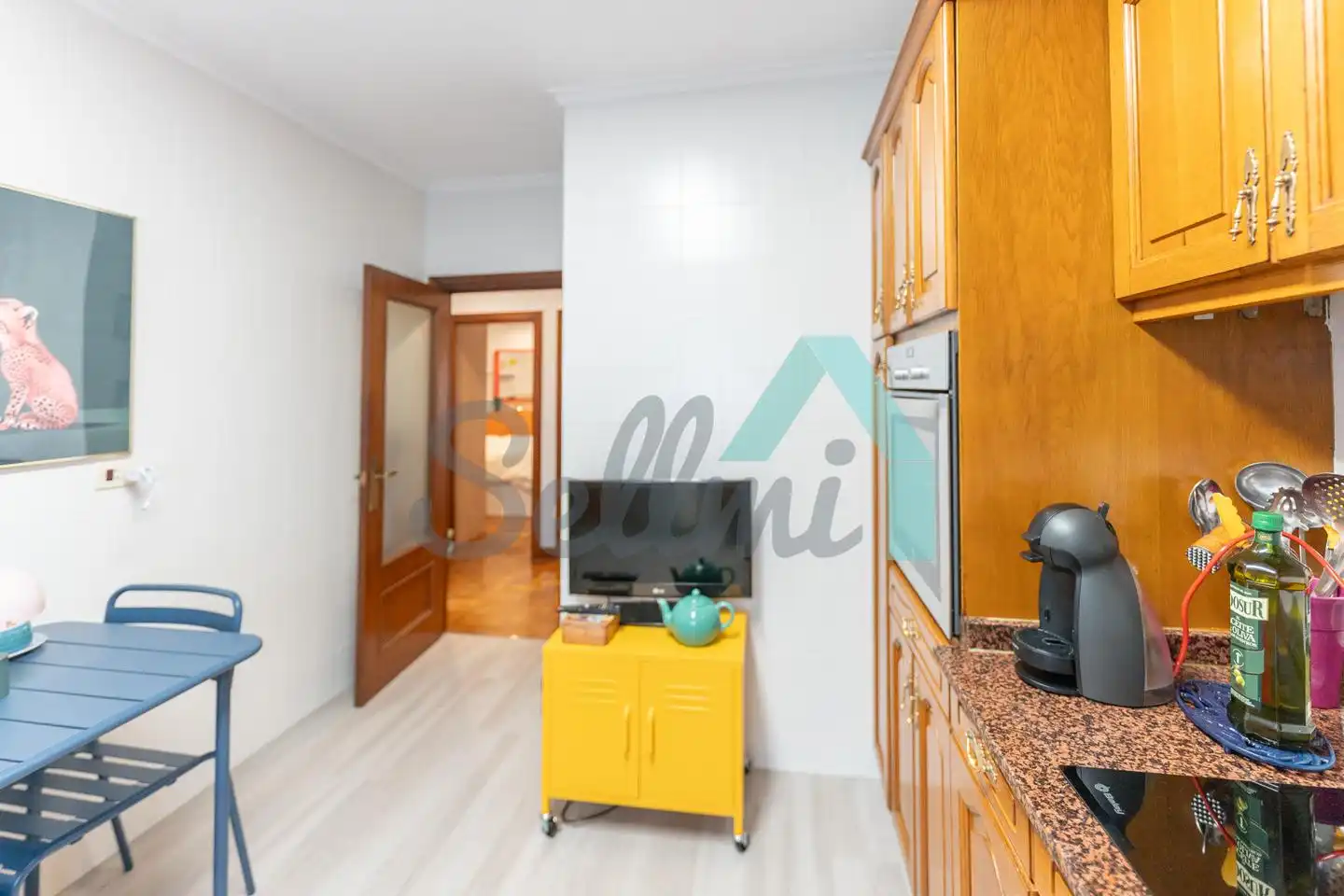 Cocina de Piso de alquiler en Gijón  con Calefacción, Parquet y Amueblado