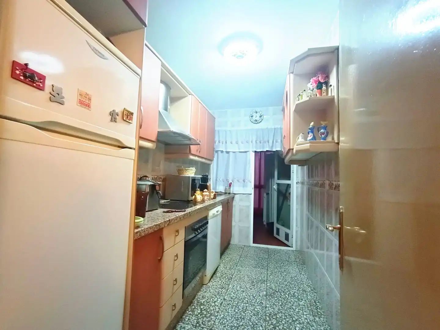 Cocina de Piso en venta en Guadix con Balcón