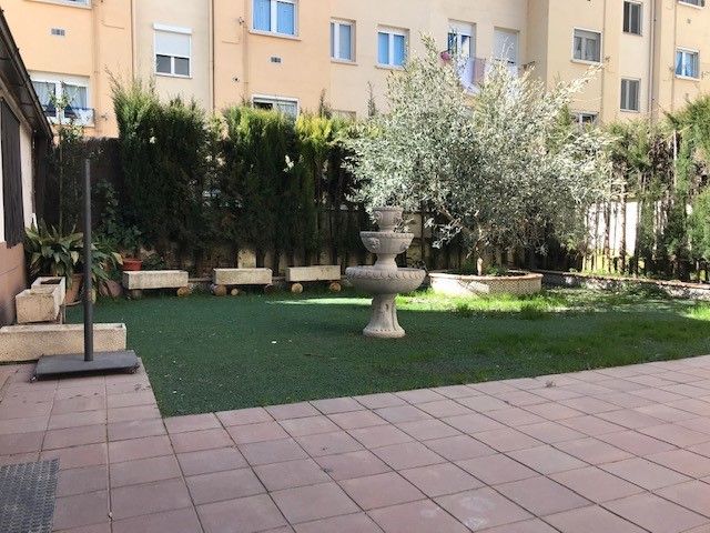 Jardí de Planta baixa en venda en Sabiñánigo