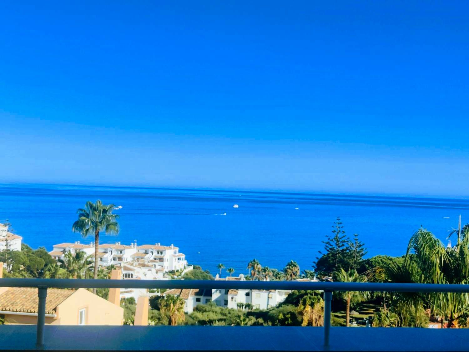 Exterior view of Flat for sale in Mijas  with Air Conditioner, Terrace and Swimming Pool
