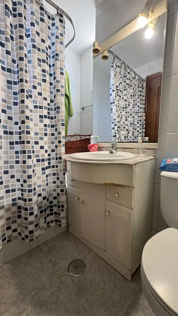 Badezimmer von Wohnung zum Verkauf in Sevilla