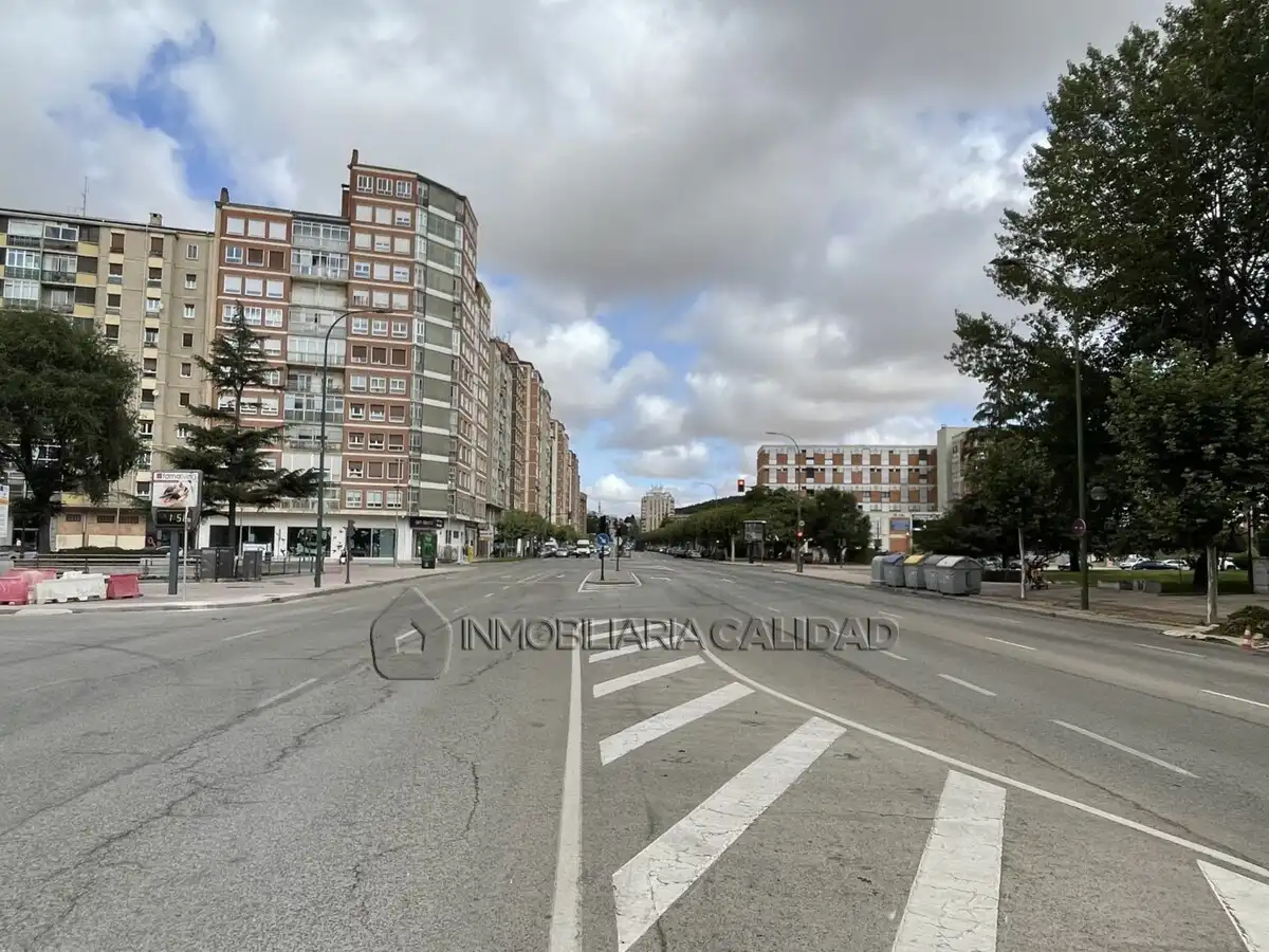Exterior view of Flat for rent in Burgos  with Heating and Furnished