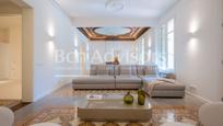 Living room of Flat for sale in  Barcelona Capital  with Air Conditioner, Terrace and Balcony