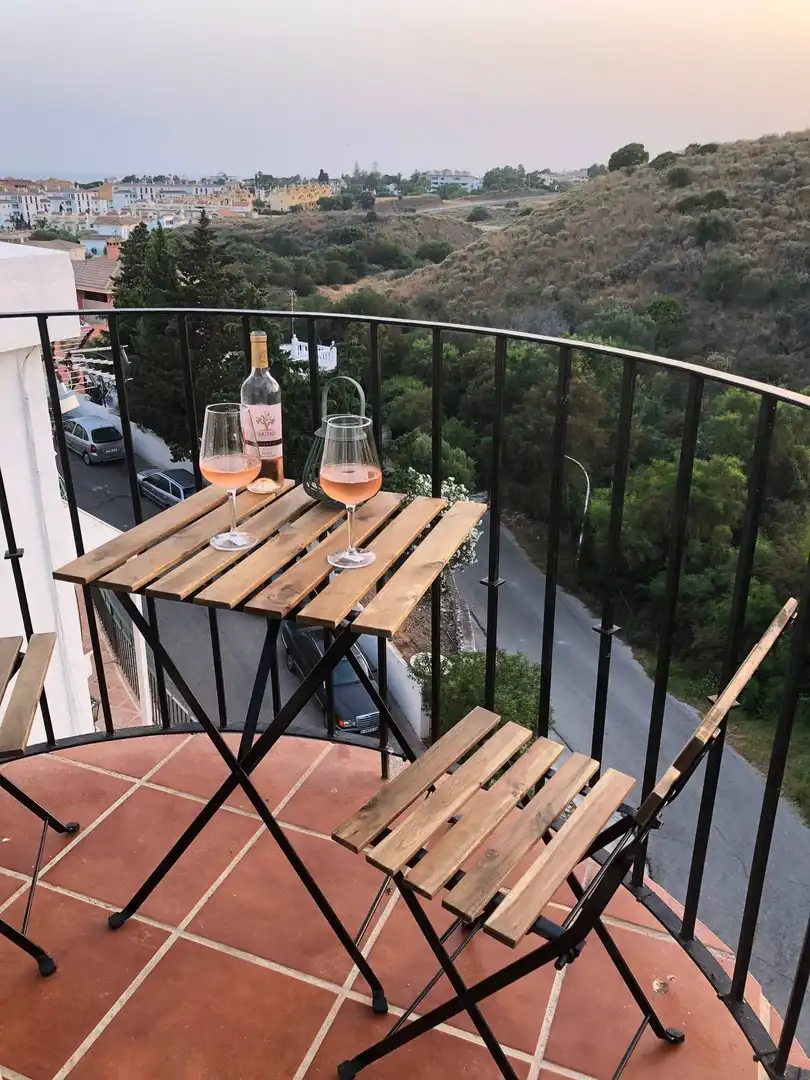 Terraza de Apartamento en venta en Marbella con Aire acondicionado y Piscina comunitaria