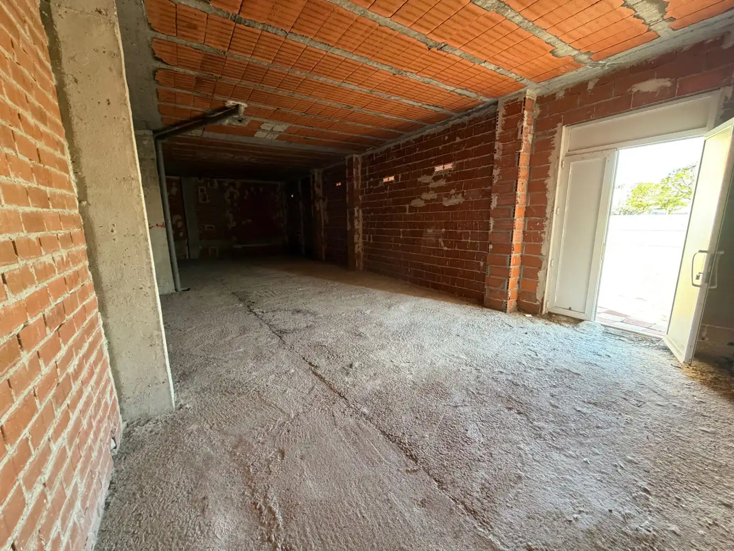 Local en venta en Ávila