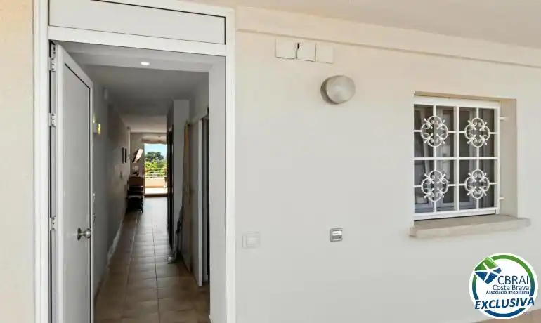 Àtic en venda en Empuriabrava amb Calefacció, Jardí privat i Moblat