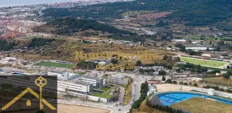 Außenansicht von Erdgeschoss zum Verkauf in Mataró mit Klimaanlage und Heizung