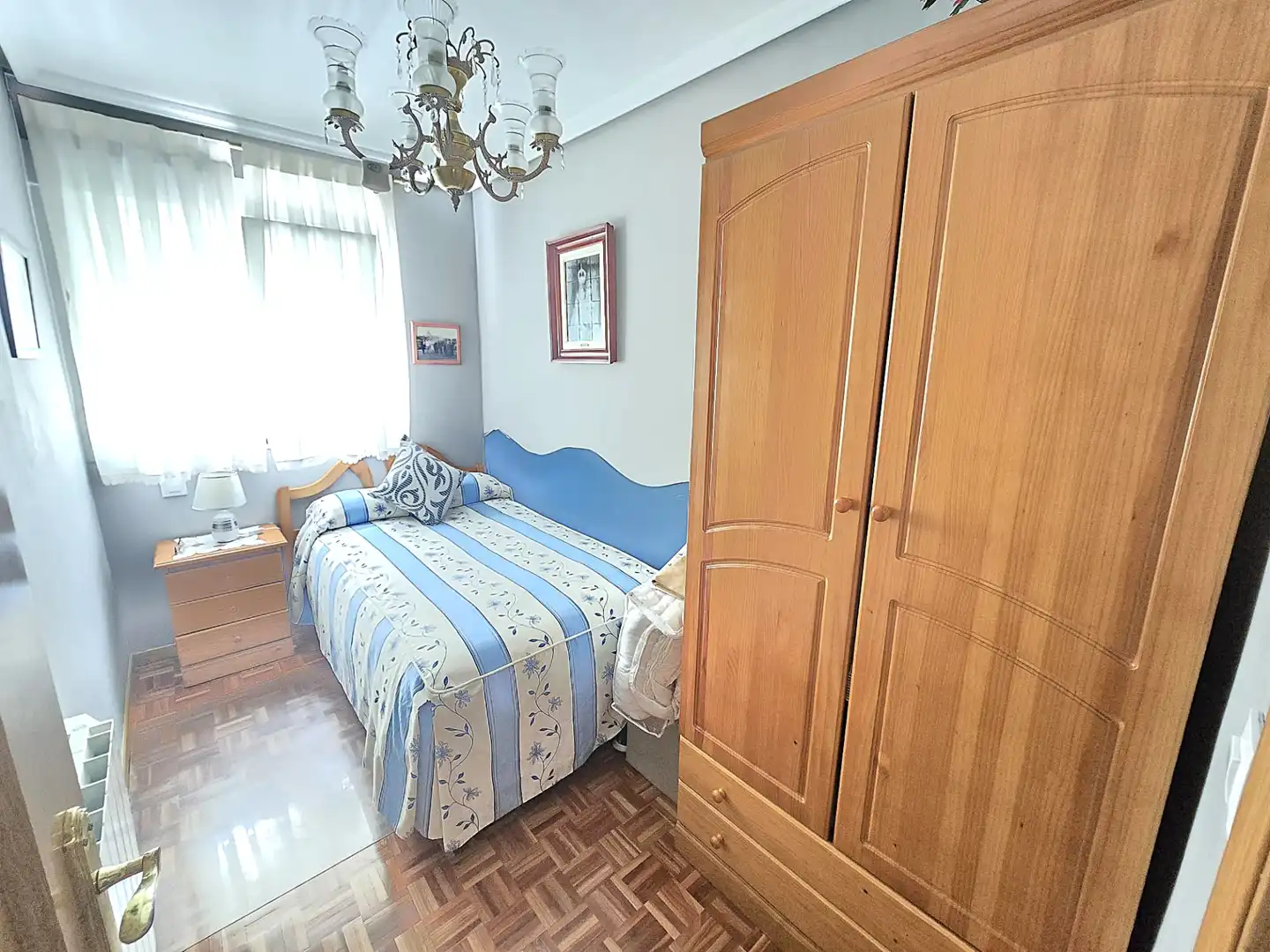 Habitación de Piso en venta en Madrid con Calefacción y Amueblado