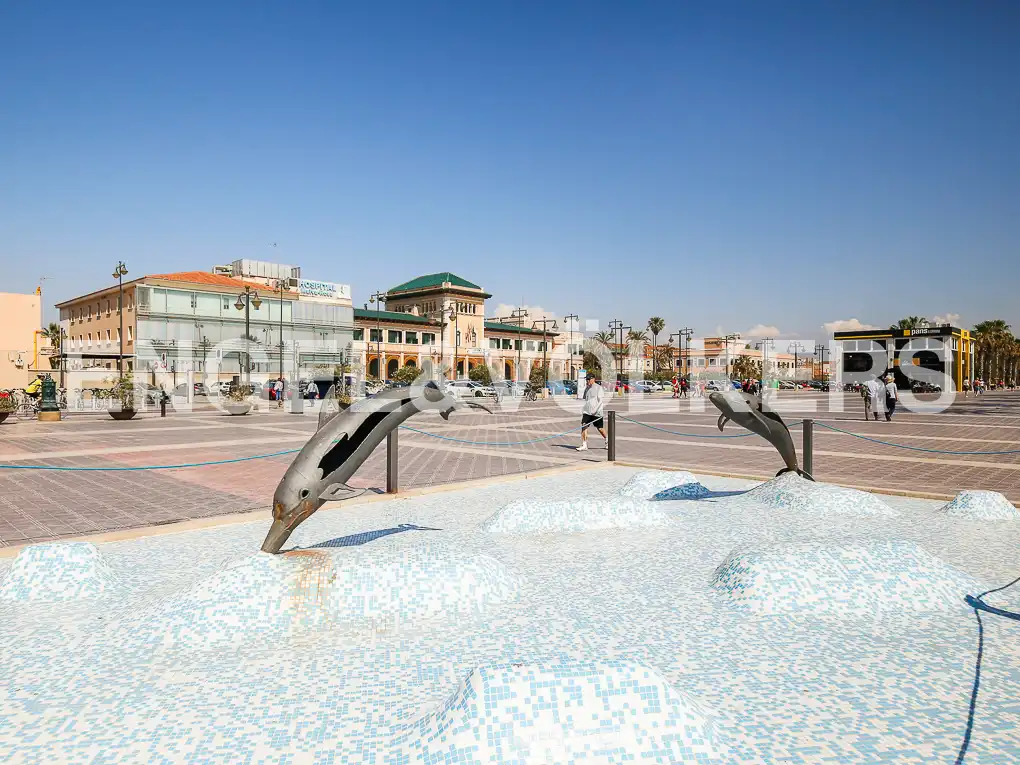 Vista exterior de Casa adosada en venta en Valencia con Aire acondicionado, Calefacción y Jardín privado