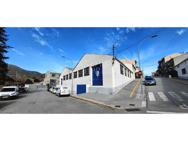 Nave industrial en Venta en Calle Riera en Balenyà