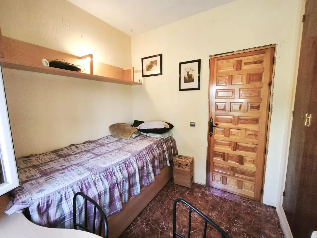 Dormitori de Casa o xalet en venda en Villa del Prado amb Aire condicionat, Calefacció i Jardí privat