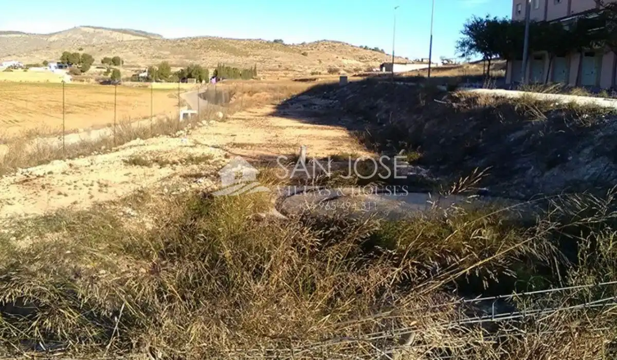 Terreny residencial en venda a Hondón de las Nieves / El Fondó de les Neus