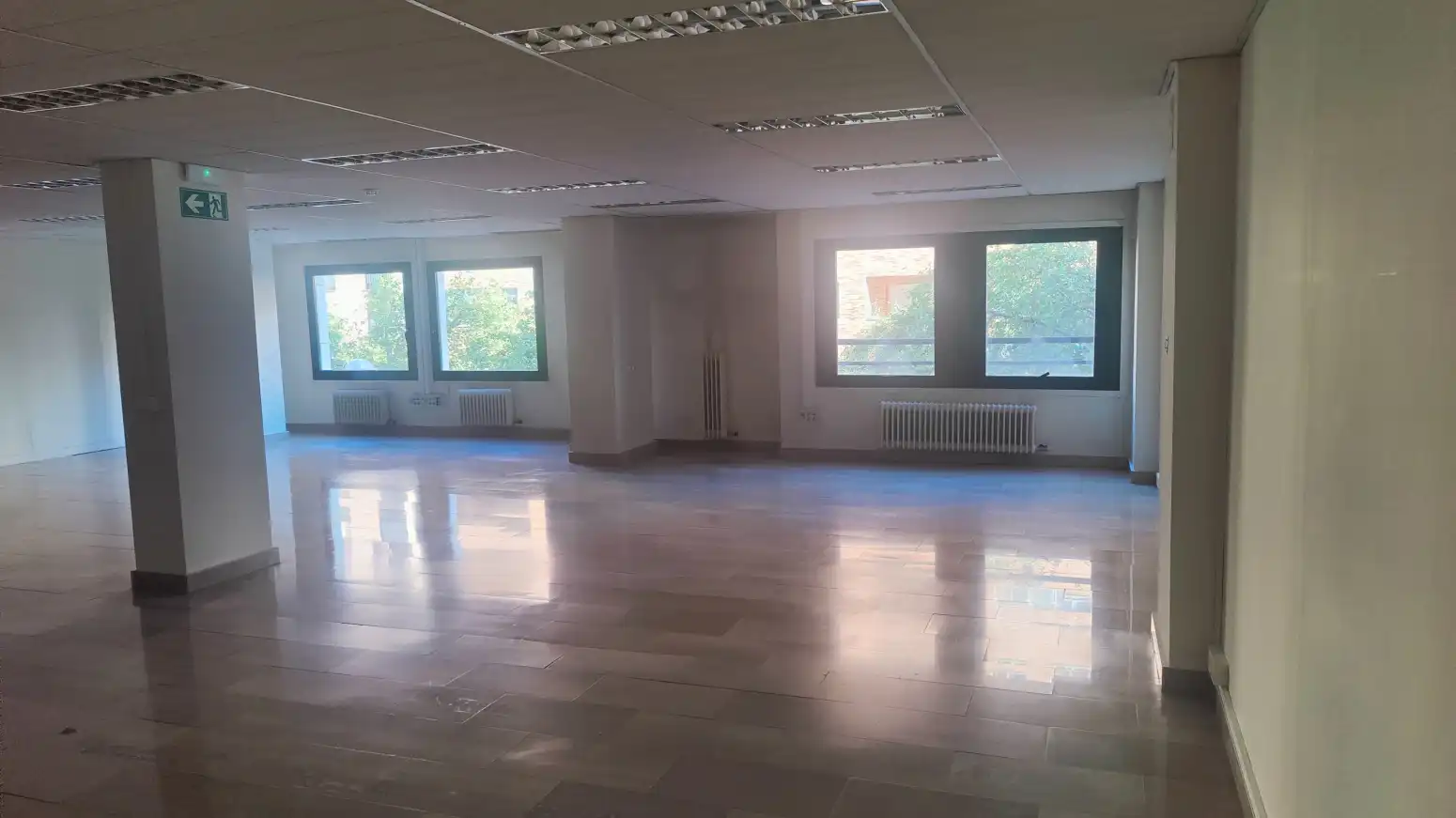 Büro zur Miete in IRUNLARREA 13. Pamplona-Iruña, 13, Mendebaldea - Ermitagaña