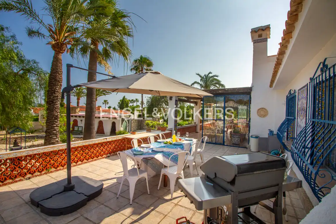 Casa con piscina en venta en Pueblo - Urbanizaciones, imagen 16