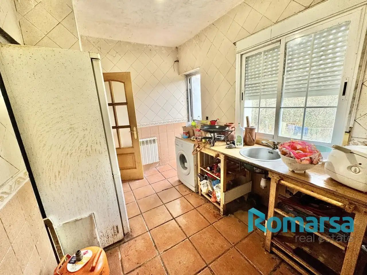 Cocina de Casa o chalet en venta en Navahondilla con Calefacción, Jardín privado y Trastero