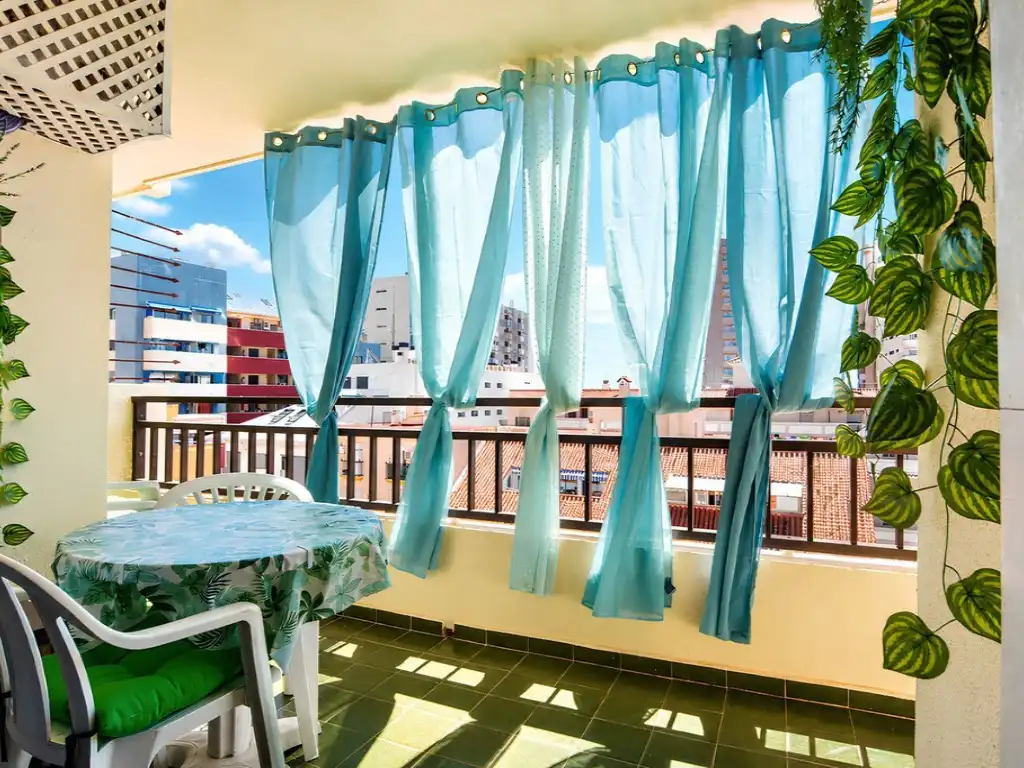 Terraza de Piso en venta en Fuengirola con Aire acondicionado, Terraza y Amueblado