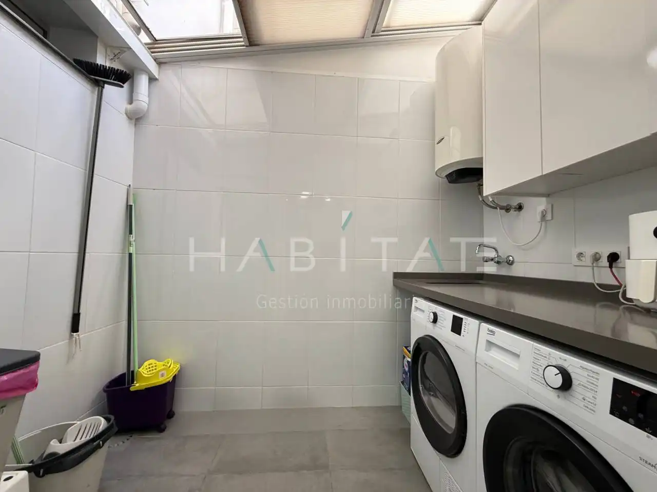 Baño de Dúplex en venta en Pilar de la Horadada con Aire acondicionado, Terraza y Balcón