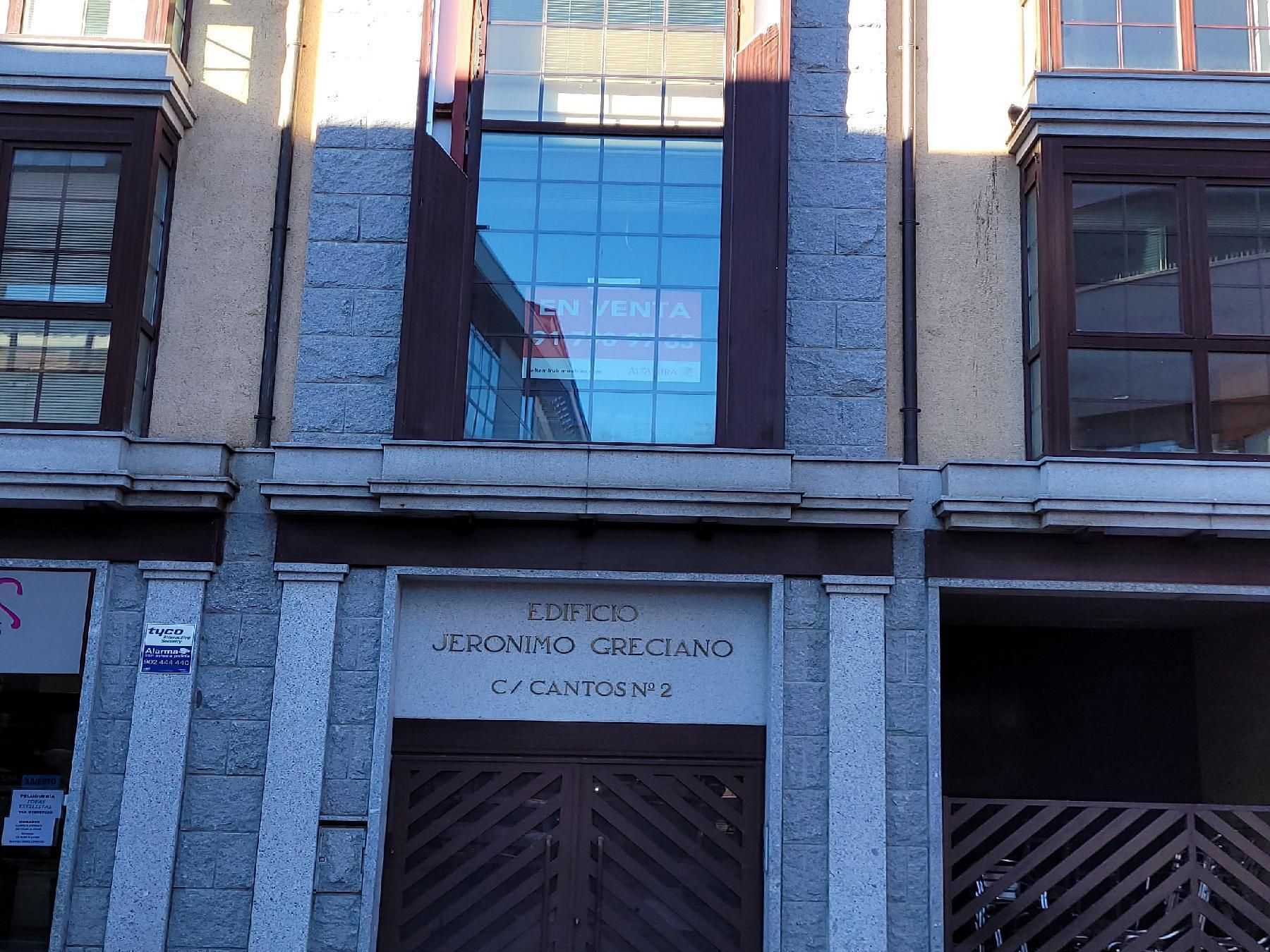 Office for sale in Casco Antiguo