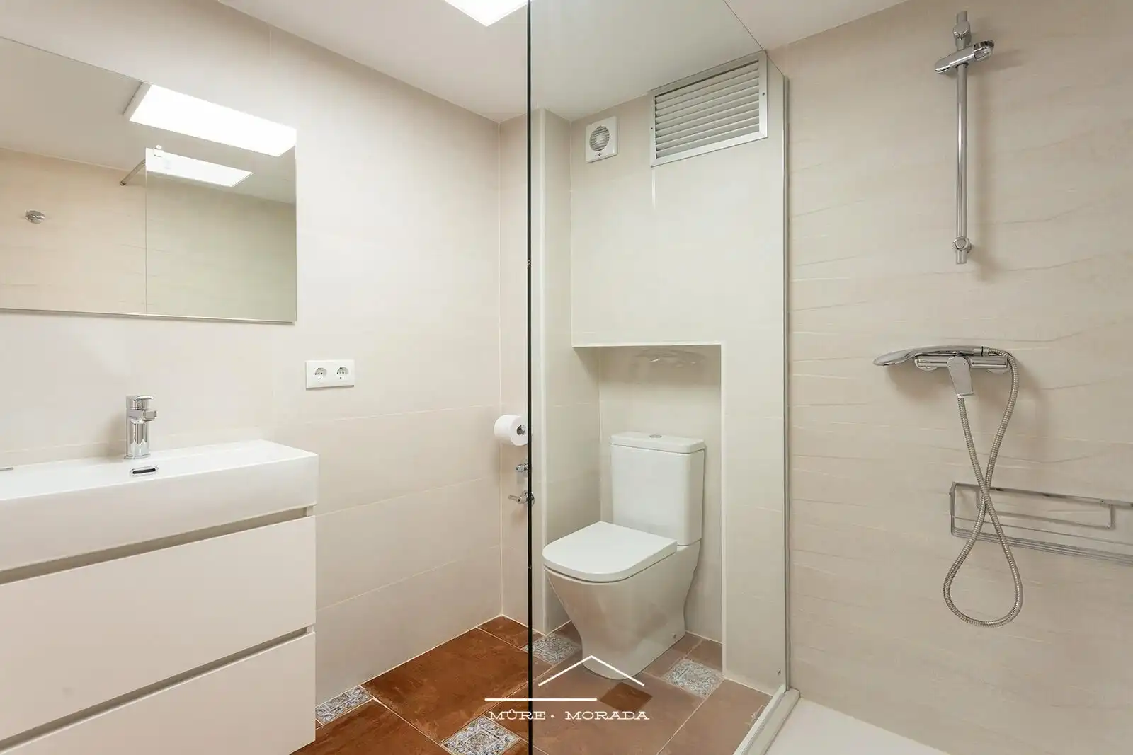Bany de Casa o xalet de lloguer en Collblanc - La Torrassa
