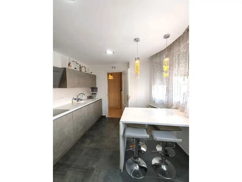 Detached house for sale in Calle Zuloaga, imagen 4
