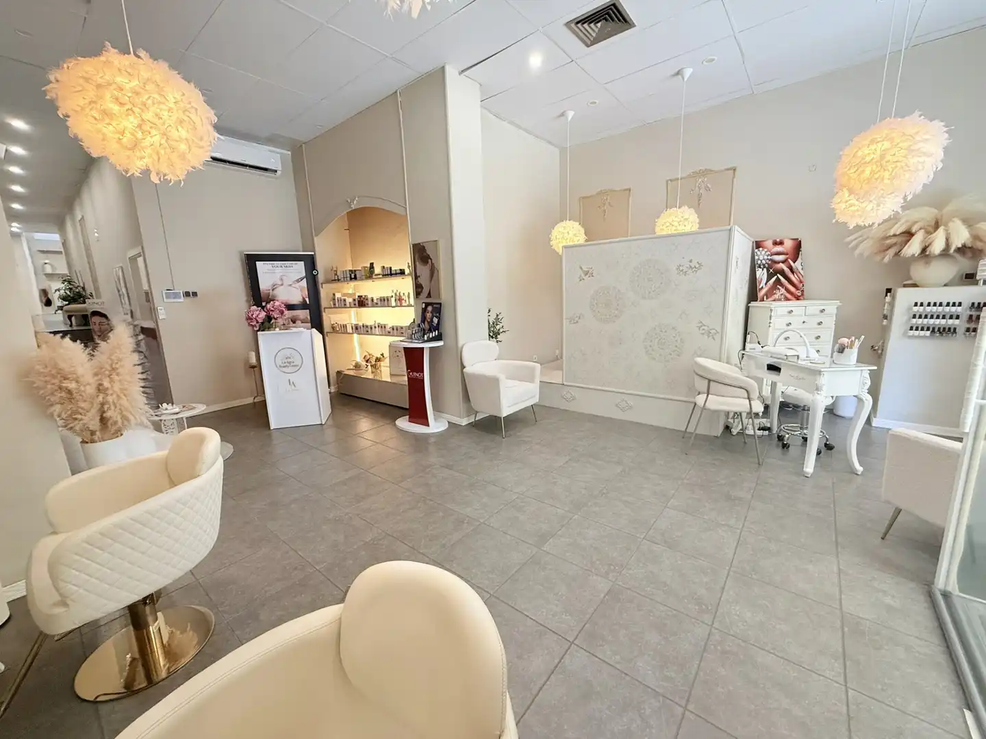 Local comercial en traspaso en Carrer de Jaume Balmes, imagen 2