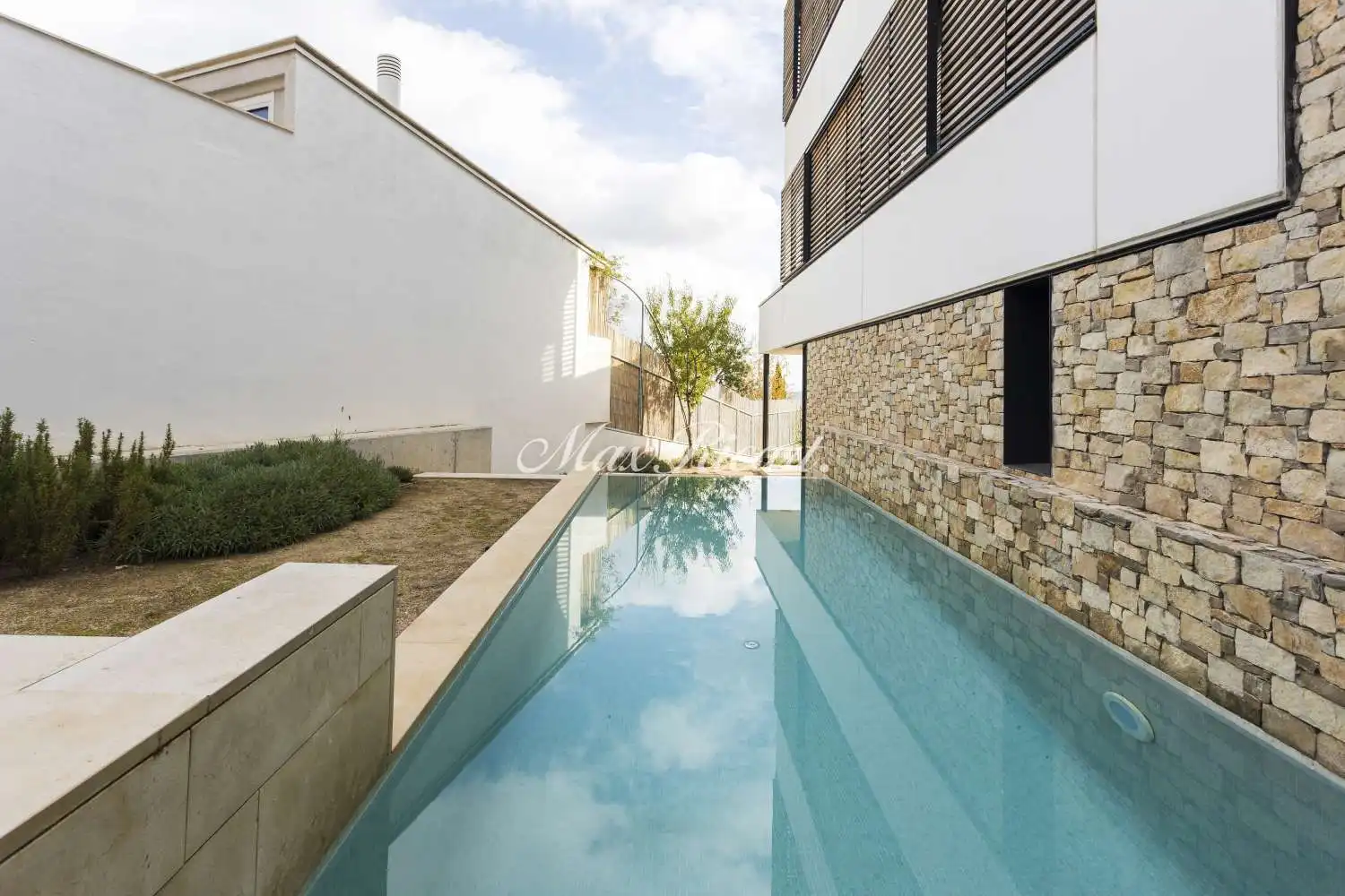 Piscina de Casa o chalet de alquiler en Barcelona con Aire acondicionado, Calefacción y Terraza