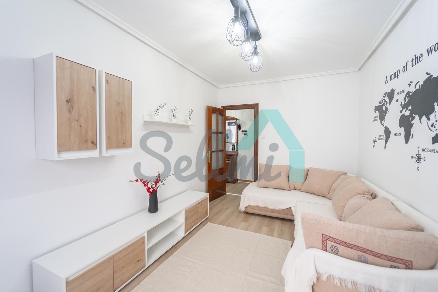 Sala d'estar de Pis en venda en Lena amb Calefacció i Traster