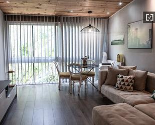 Living room of Flat to rent in  Madrid Capital  with Air Conditioner, Heating and Furnished