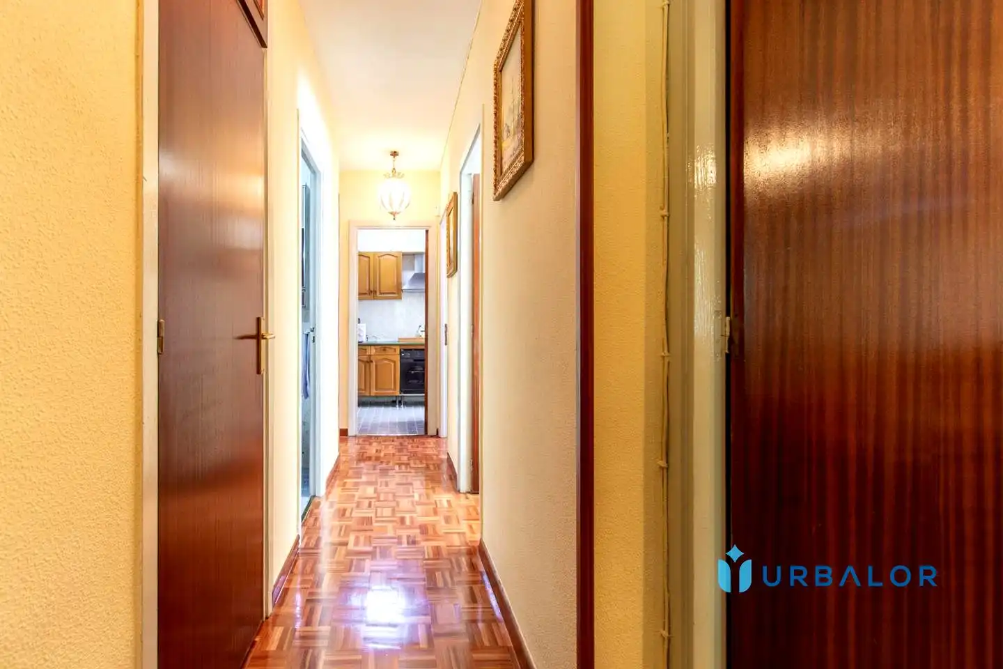 Flat for sale in Alcorcón  with Air Conditioner, Heating and Parquet flooring