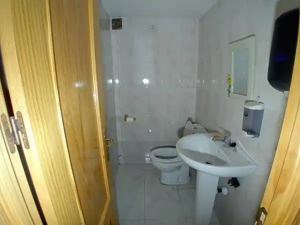 Badezimmer von Country house zum Verkauf in Colmenarejo