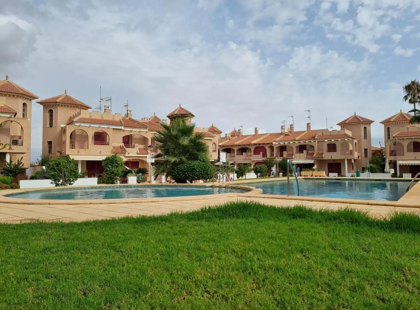 Duplex avec piscine à vendre à Puerto de Mazarrón