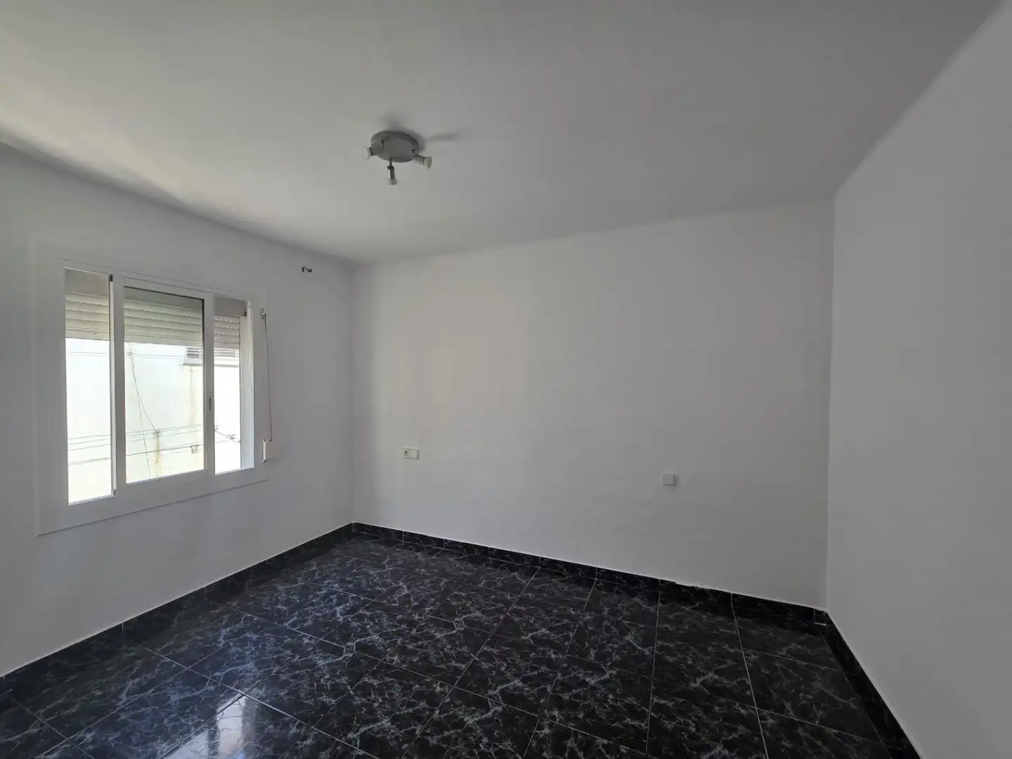 Schlafzimmer von Wohnung zum Verkauf in Premià de Dalt mit Klimaanlage, Heizung und Terrasse