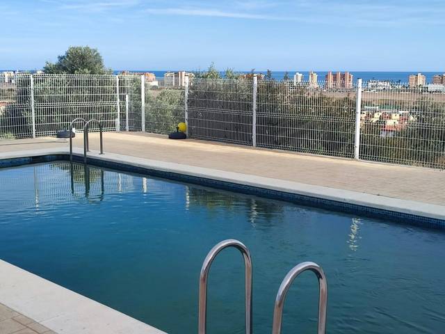Casa adosada en Venta en Las Atalayas - Urmi - Cerro de Mar
