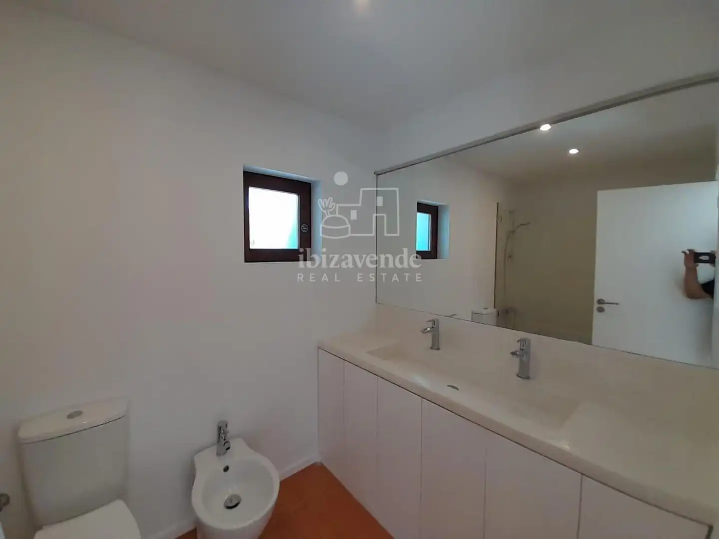 Baño de Casa o chalet en venta en Santa Eulària des Riu con Aire acondicionado, Calefacción y Terraza