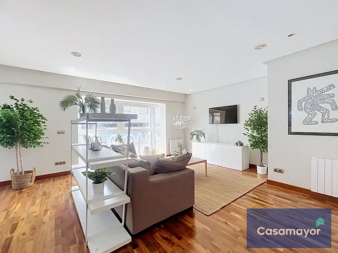 Sala de estar de Piso en venta en Alicante / Alacant con Aire acondicionado, Calefacción y Trastero