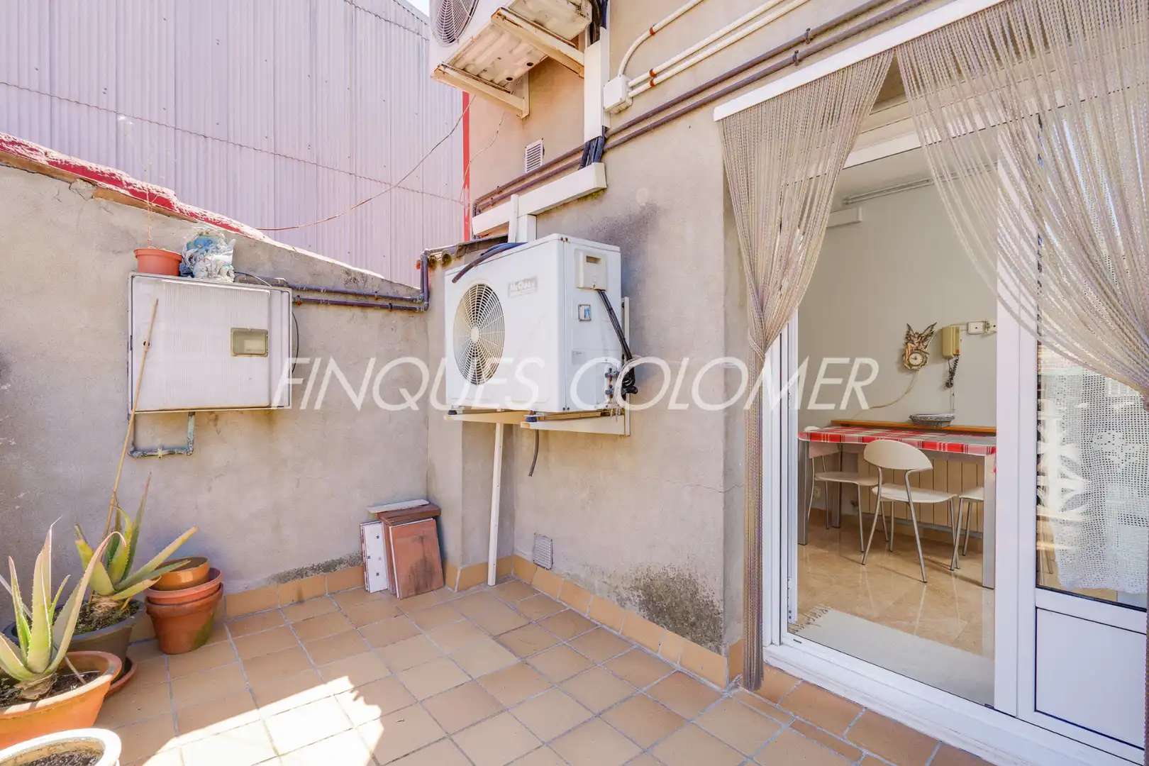 Terrasse von Einfamilien-Reihenhaus zum Verkauf in Rubí mit Klimaanlage, Heizung und Terrasse