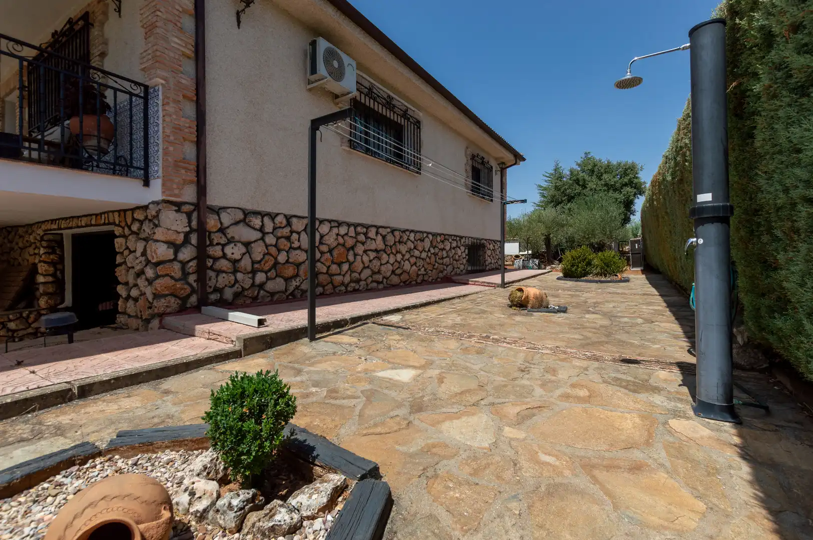 Jardín de Casa o chalet en venta en Hontoba con Calefacción, Jardín privado y Terraza