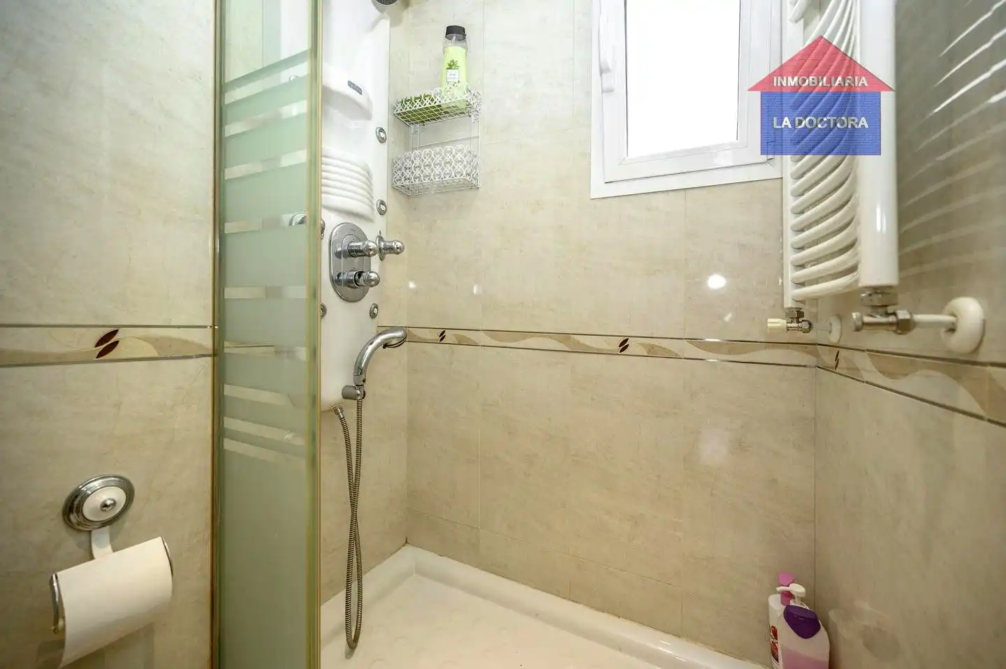 Baño de Piso en venta en Madrid con Aire acondicionado, Calefacción y Parquet