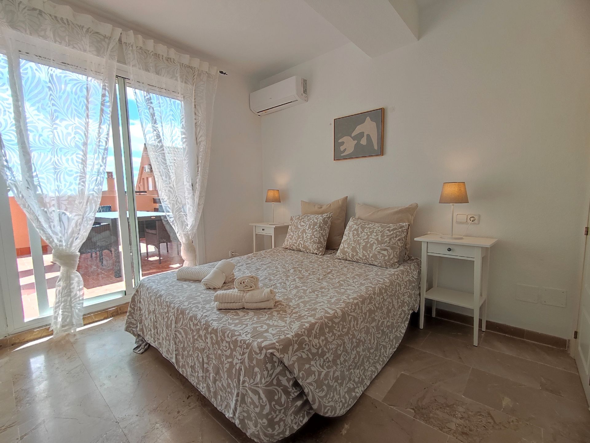 Bedroom of Attic to rent in Casares  with Air Conditioner, Heating and Terrace