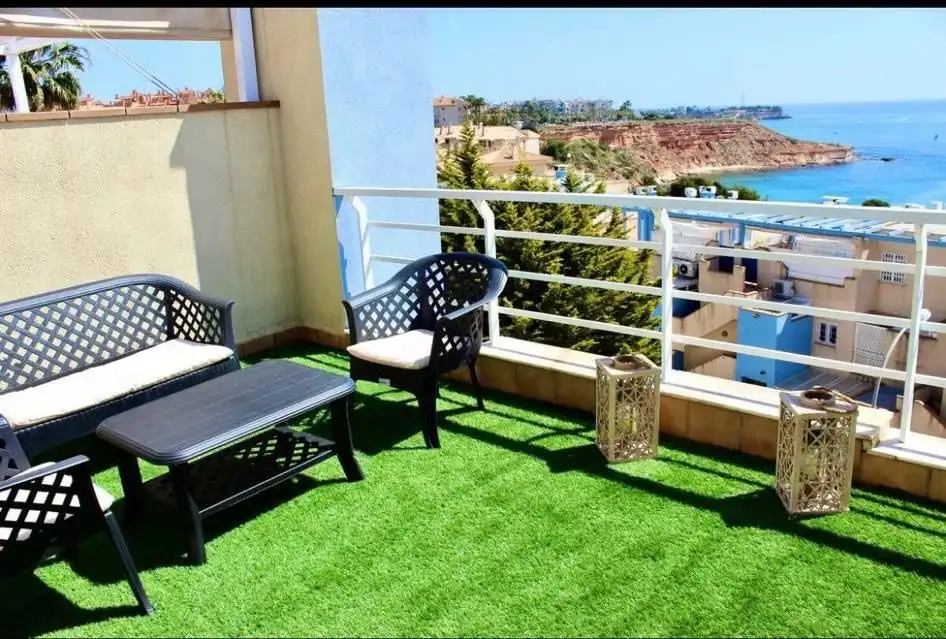 Dúplex amb piscina de lloguer a Orihuela Costa