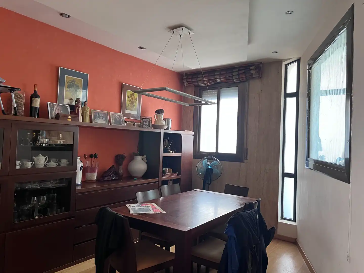 Menjador de Casa adosada en venda en Barcelona amb Aire condicionat, Parquet i Terrassa