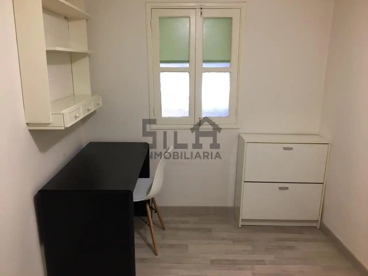 Bedroom of Apartments for rent in Ourense Capital   with Furnished