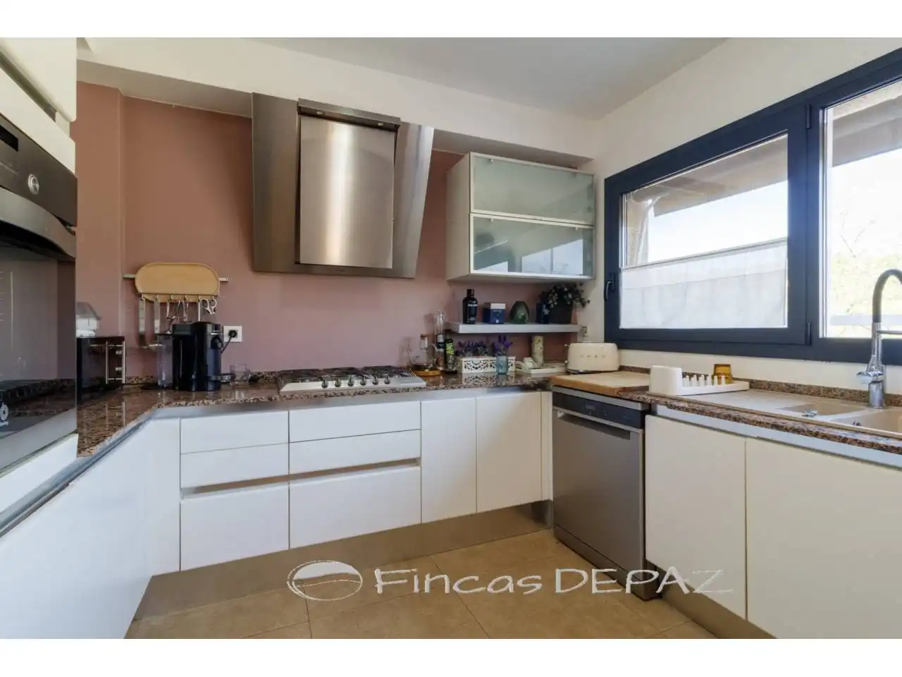 Kitchen of Detached homes for sale in Castelldefels  with Air Conditioner, Heating and Terrace