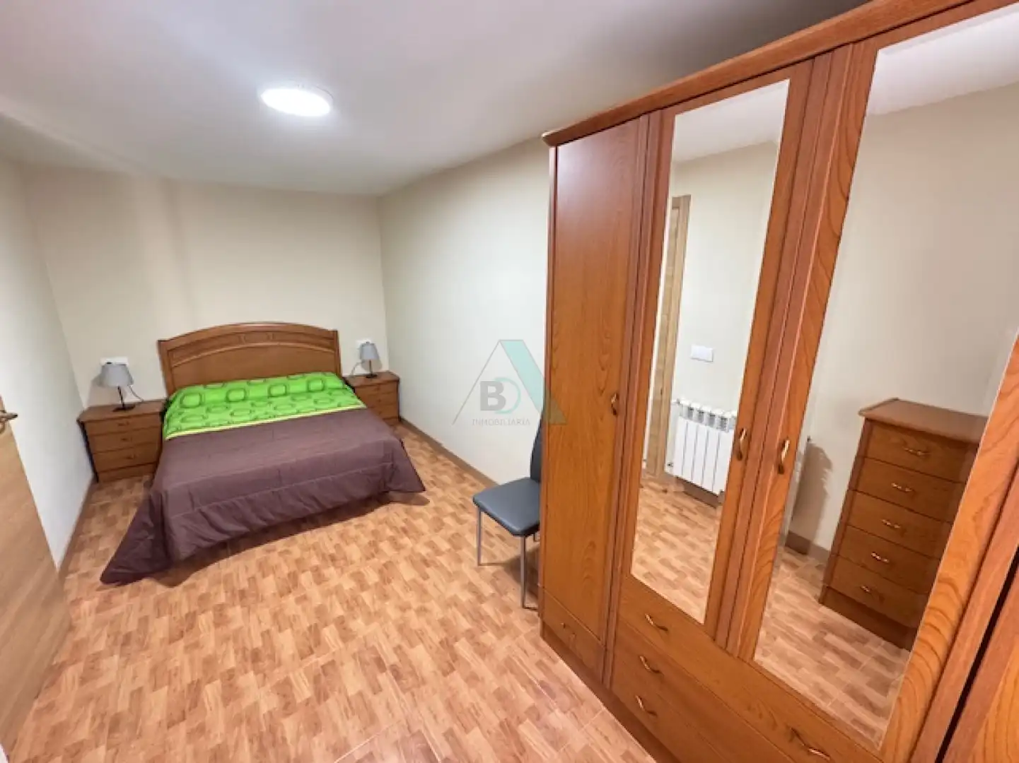 Dormitori de Casa o xalet en venda en Llanes amb Jardí privat