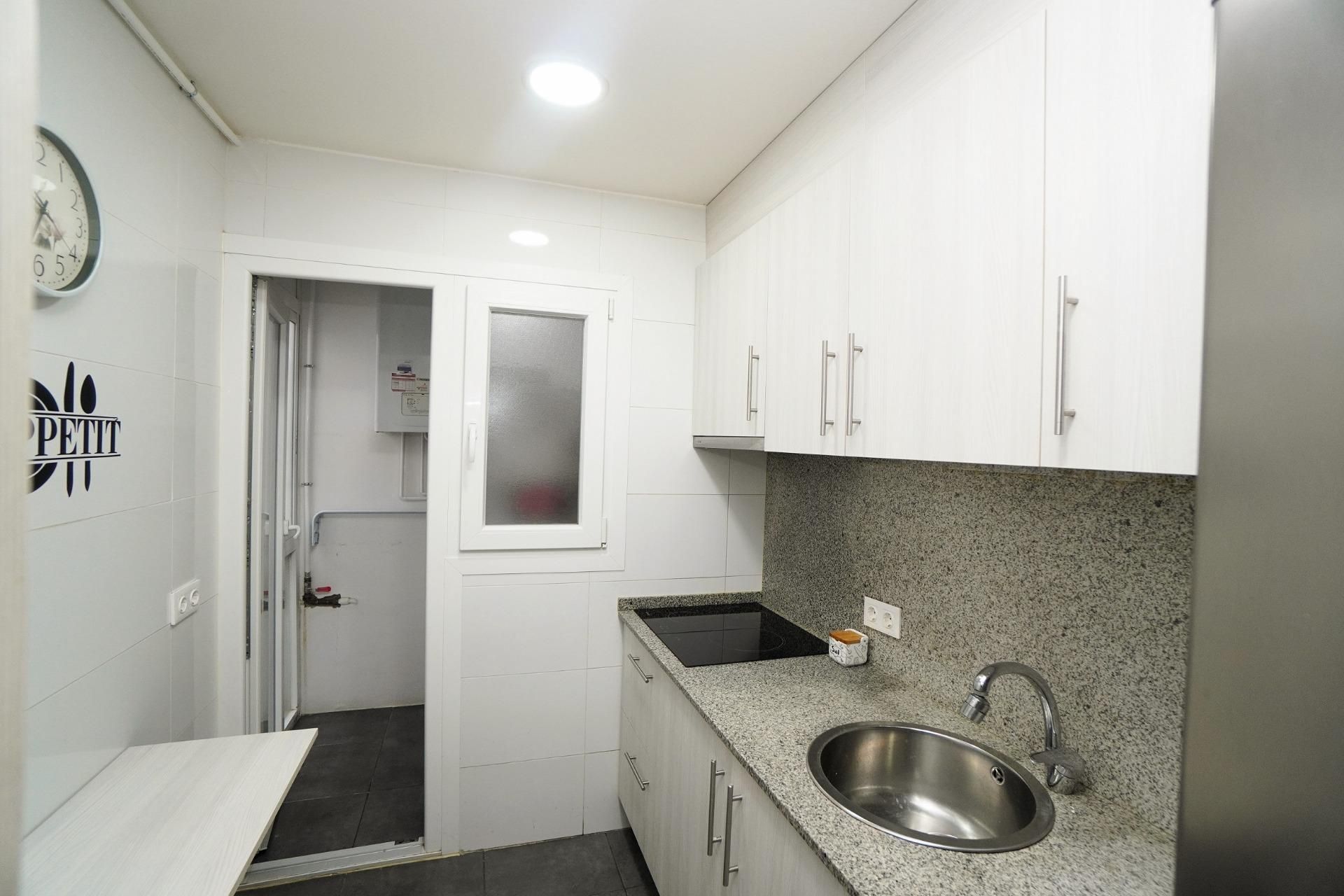 Kitchen of Apartment for sale in El Vendrell  with Air Conditioner, Heating and Balcony