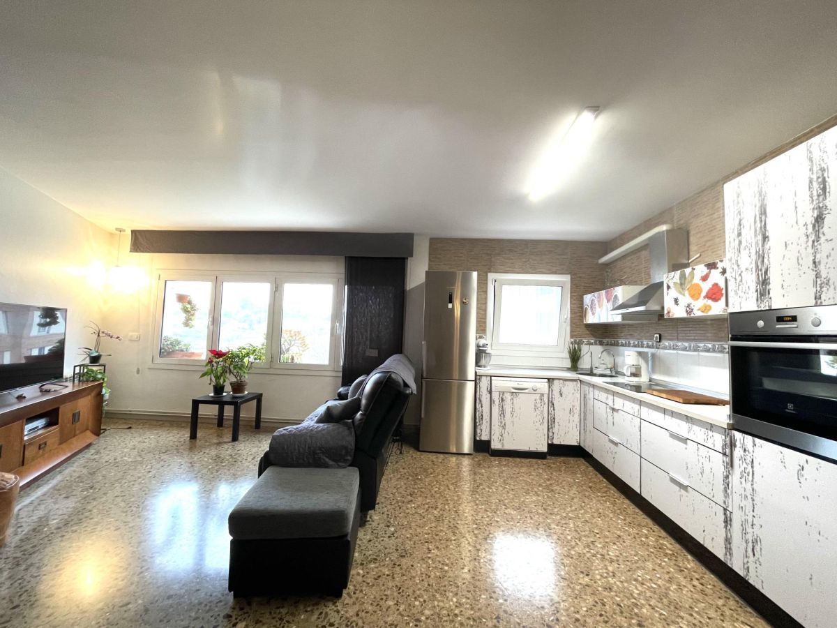 Kitchen of Flat for sale in Terrassa  with Heating and Terrace
