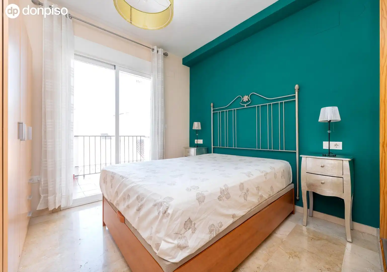 Habitación de Piso en venta en Armilla con Terraza, Amueblado y Balcón