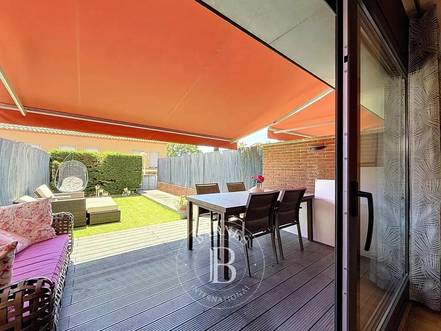 Terrasse von Einfamilien-Reihenhaus zum Verkauf in Calella mit Klimaanlage, Heizung und Terrasse