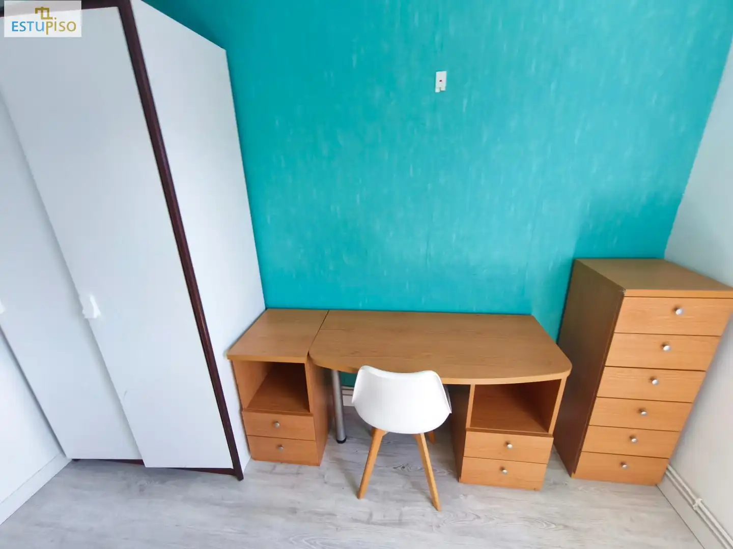 Bedroom of Flat for sale in Vitoria - Gasteiz  with Heating, Storage room and Furnished