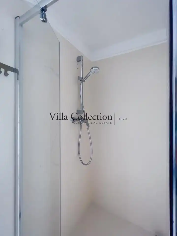 Casa amb piscina en venda a Cap Martinet, imagen 47